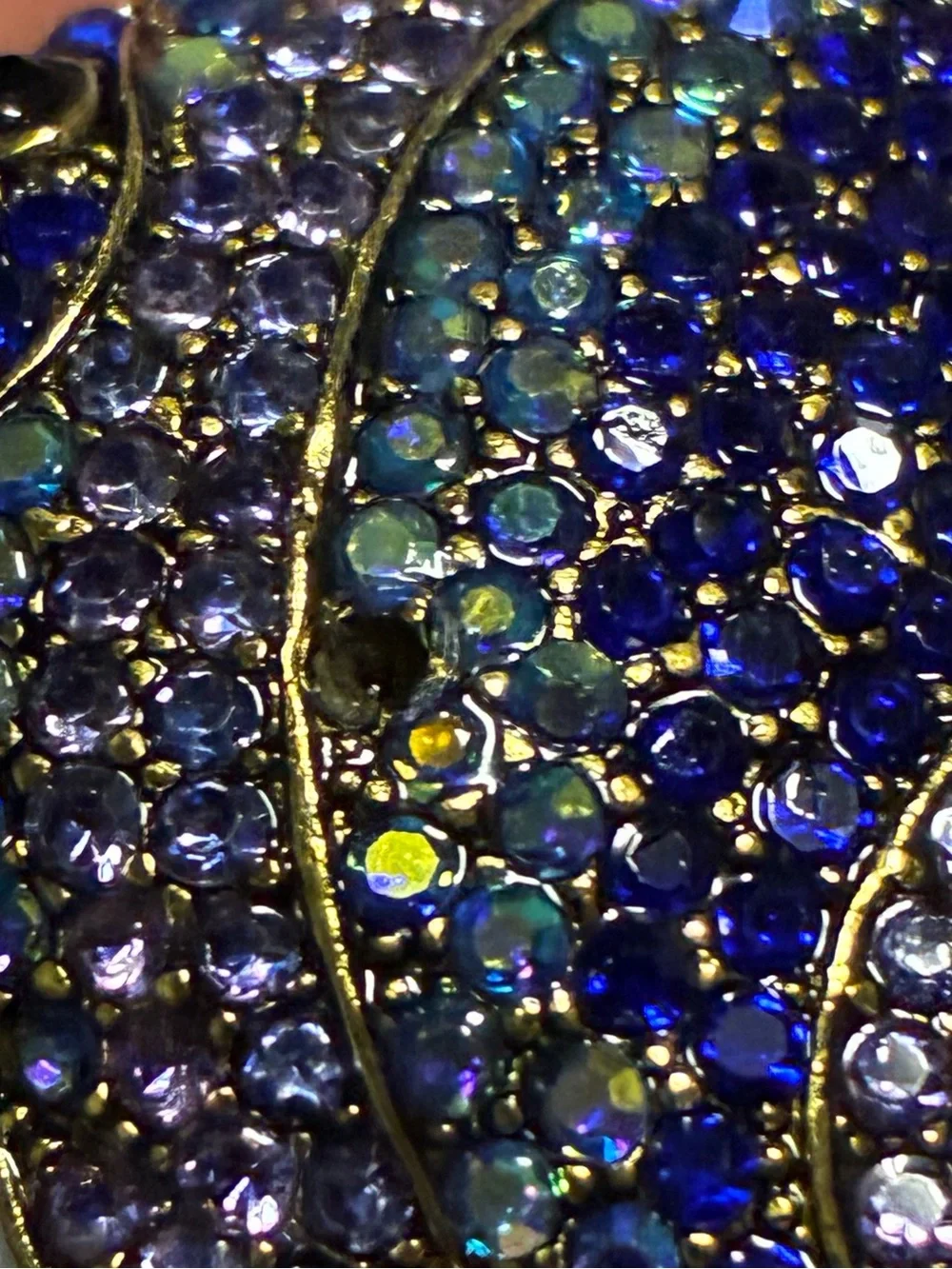 Blue Rhinestone Tropical Angelfish Brooch Pin – Sparkly Ocean Fish Jewellery